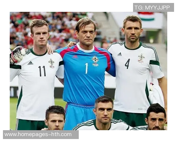 尼卡斯克与林菲尔德的激烈对决揭示足球战术与团队协作的魅力